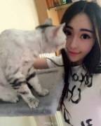 ����Ů������ ���޶�online����������ǿ����Ϯ